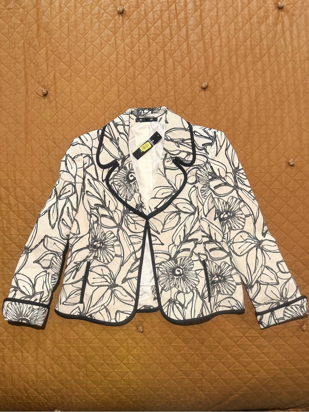 Women's Ellen Tracy Floral-Print Blazer Jacket in Almond & Black